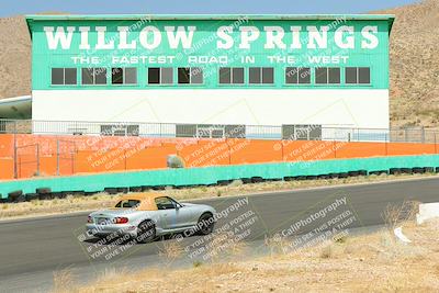 media/Jun-01-2025-CalClub SCCA (Sun) [[eae223c5dd]]/Group 1/Track Event 4/